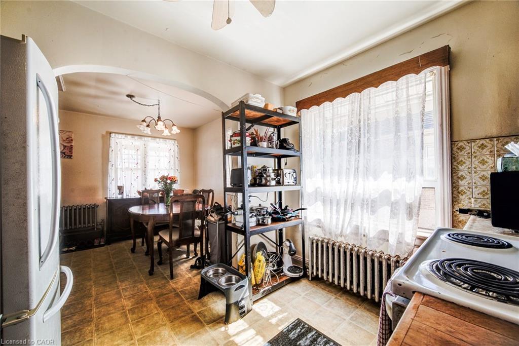 318 Middle Street, Cambridge, ON - Indoor