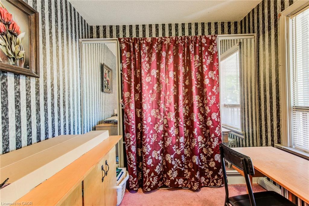 318 Middle Street, Cambridge, ON - Indoor