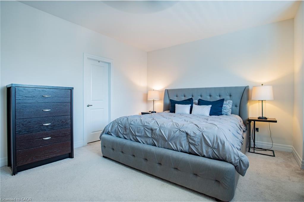 66 Merlin Street, Oakville, ON - Indoor Photo Showing Bedroom