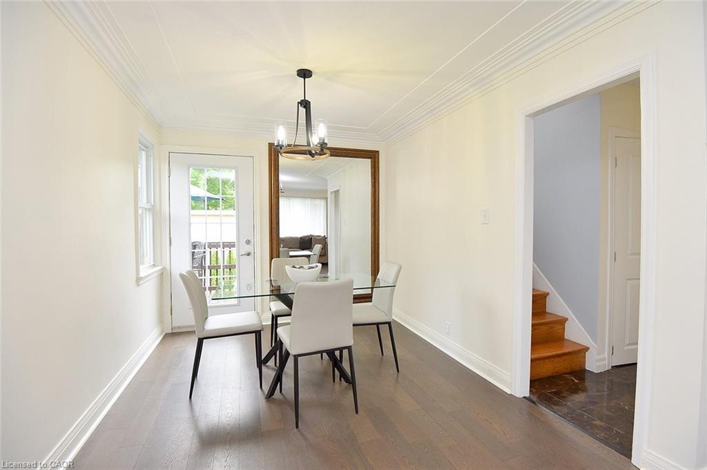 45 Dunkirk Drive, Hamilton, ON - Indoor Photo Showing Dining Room