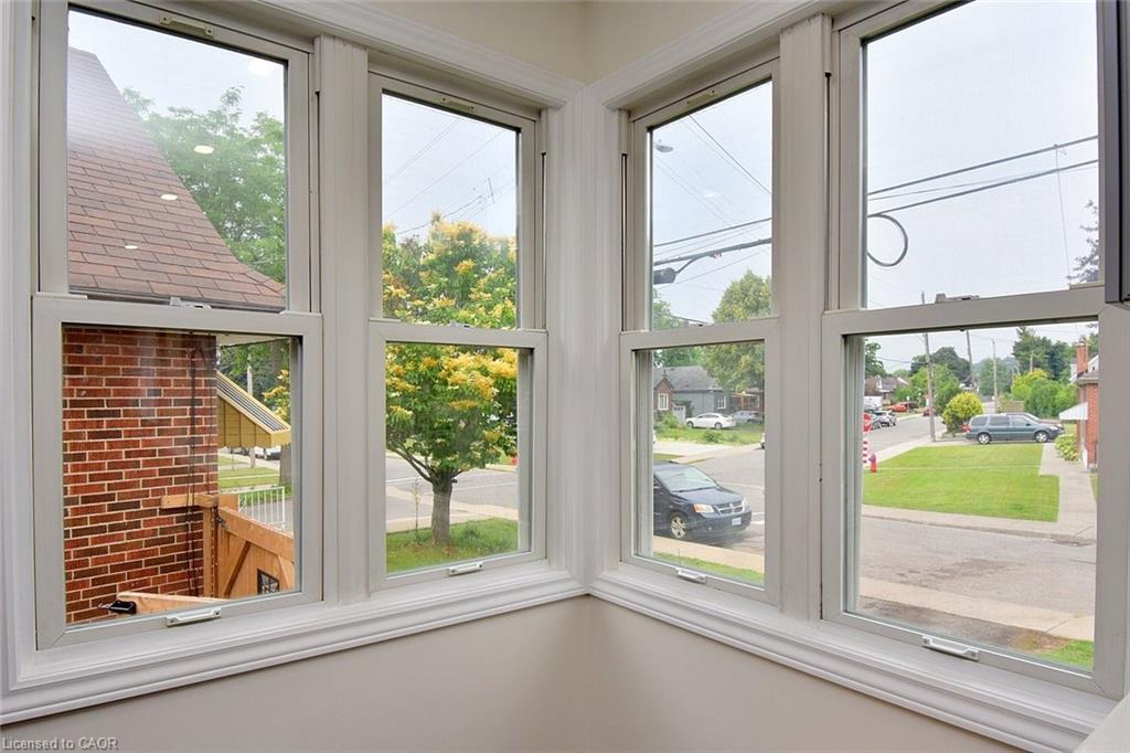 45 Dunkirk Drive, Hamilton, ON - Indoor Photo Showing Other Room