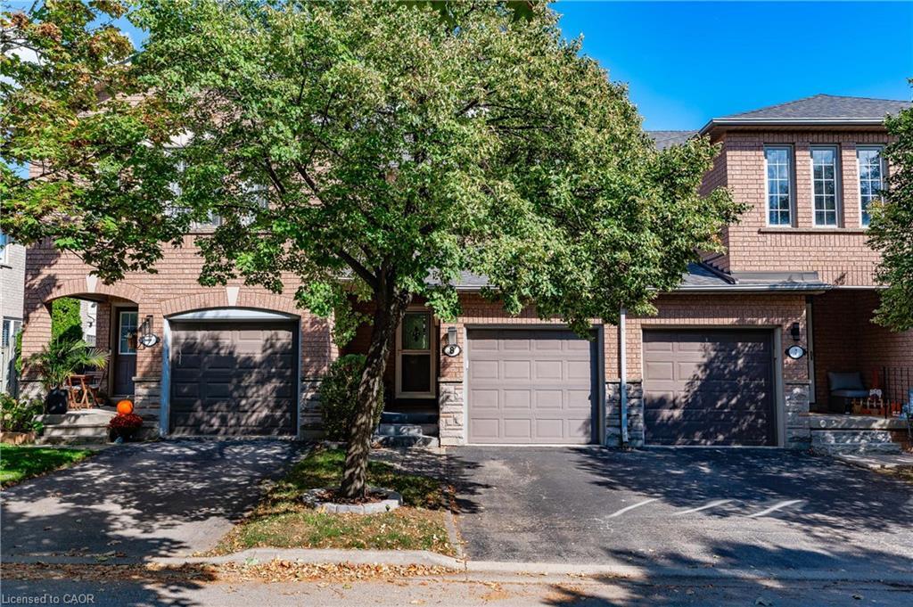 8-5555 Prince William Drive, Burlington, ON - Outdoor