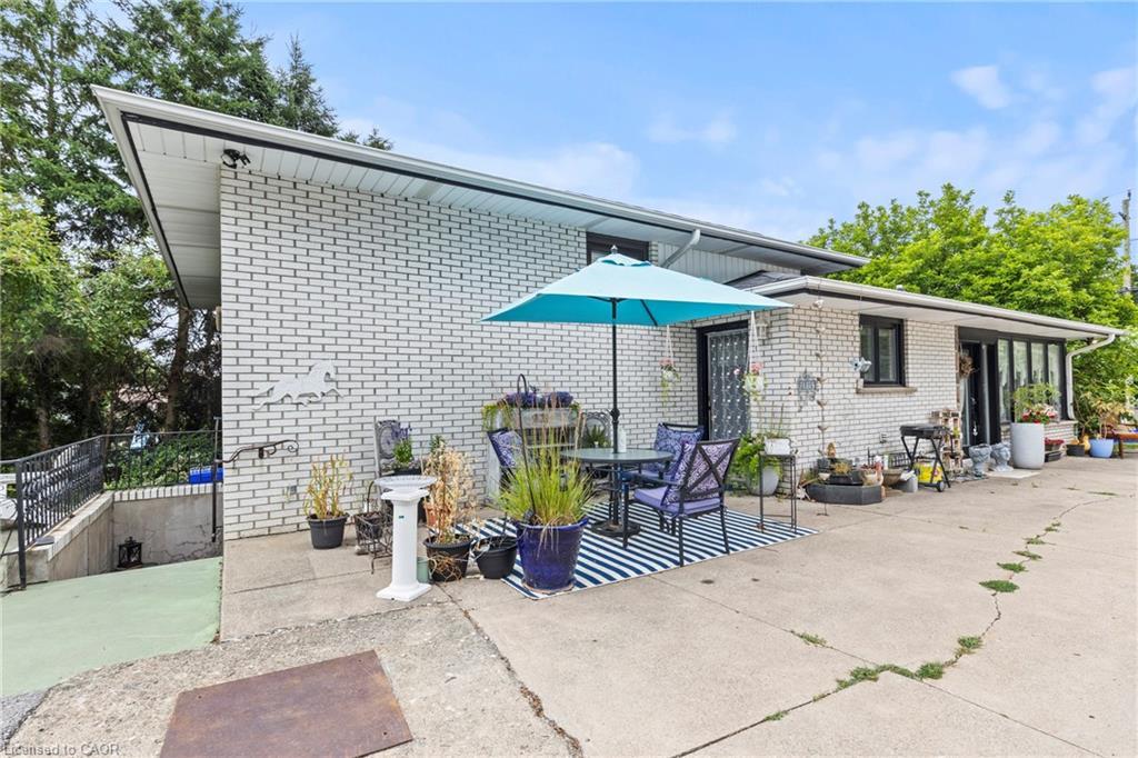 4252 William Street, Lincoln, ON - Outdoor With Exterior