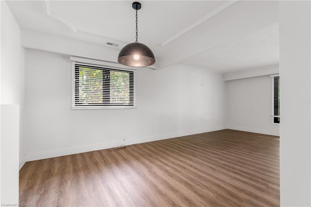 4252 William Street, Lincoln, ON - Indoor Photo Showing Other Room