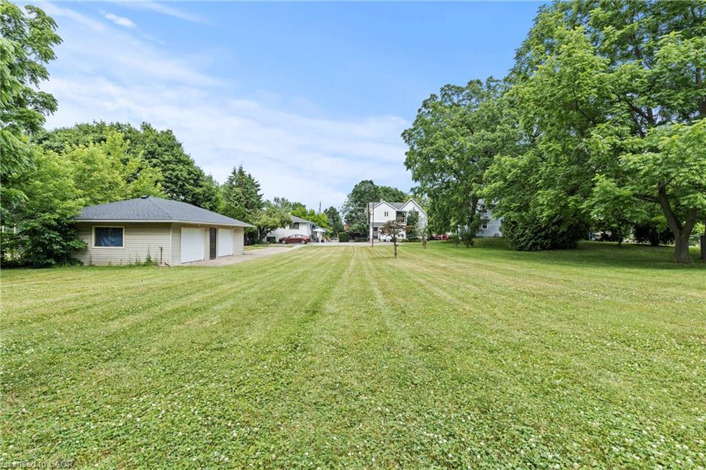 4252 William Street, Lincoln, ON - Outdoor