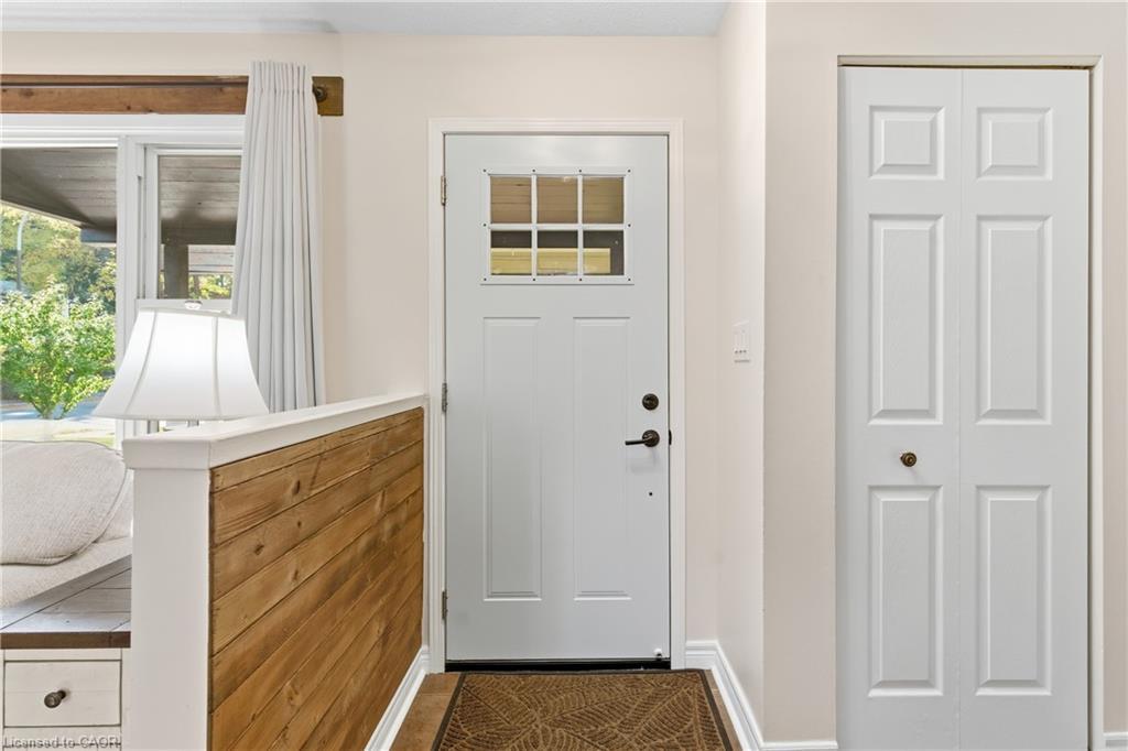 23 Glengrove Avenue, Grimsby, ON - Indoor Photo Showing Other Room