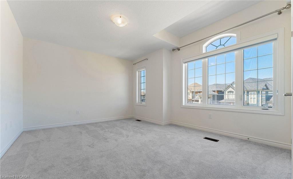 30 Rowley Street, Brantford, ON - Indoor Photo Showing Other Room