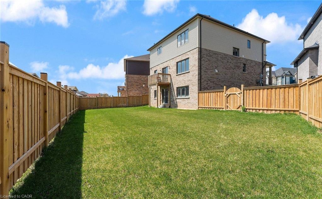 30 Rowley Street, Brantford, ON - Outdoor