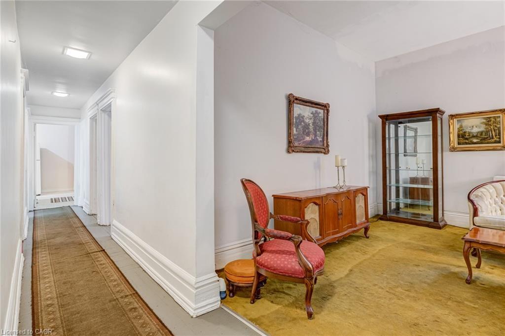 99 Blake Street, Hamilton, ON - Indoor Photo Showing Other Room