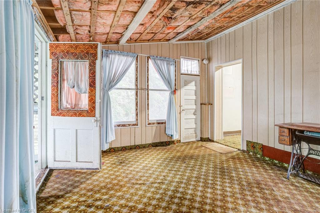 99 Blake Street, Hamilton, ON - Indoor Photo Showing Other Room