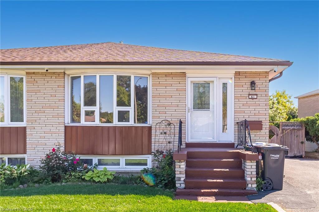 61 Avondale Boulevard, Brampton, ON - Outdoor