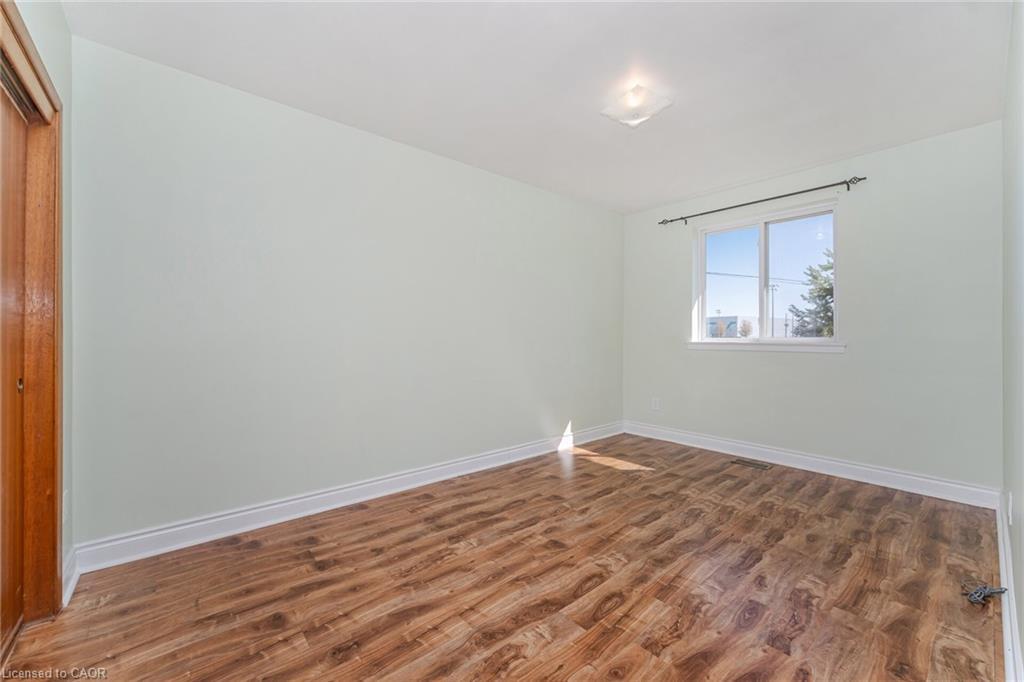 61 Avondale Boulevard, Brampton, ON - Indoor Photo Showing Other Room