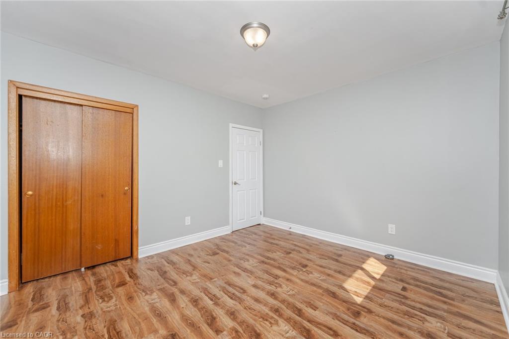 61 Avondale Boulevard, Brampton, ON - Indoor Photo Showing Other Room