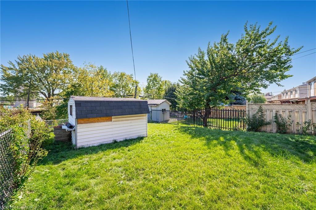 61 Avondale Boulevard, Brampton, ON - Outdoor