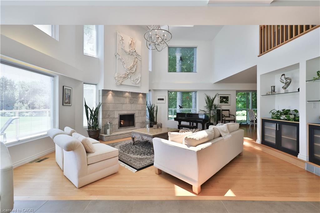 1270 1 Side Road, Burlington, ON - Indoor Photo Showing Living Room With Fireplace