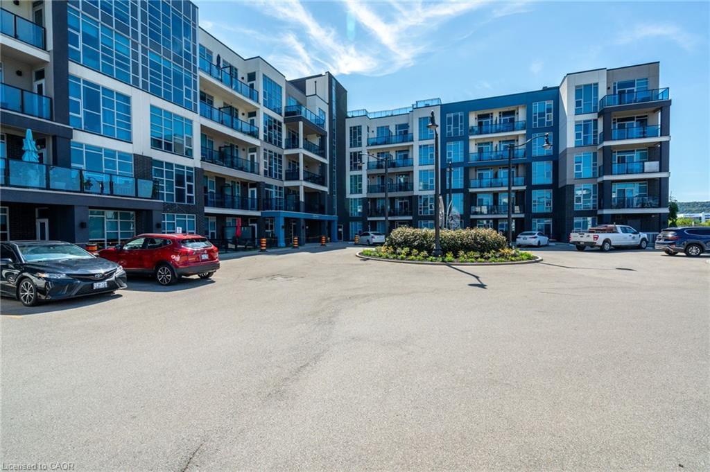 512-10 Concord Place, Grimsby, ON - Outdoor With Balcony With Facade