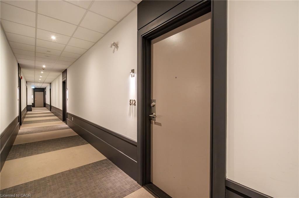 512-10 Concord Place, Grimsby, ON - Indoor Photo Showing Other Room