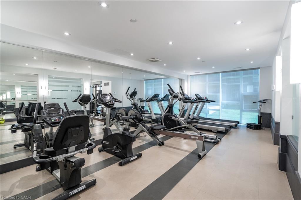 512-10 Concord Place, Grimsby, ON - Indoor Photo Showing Gym Room