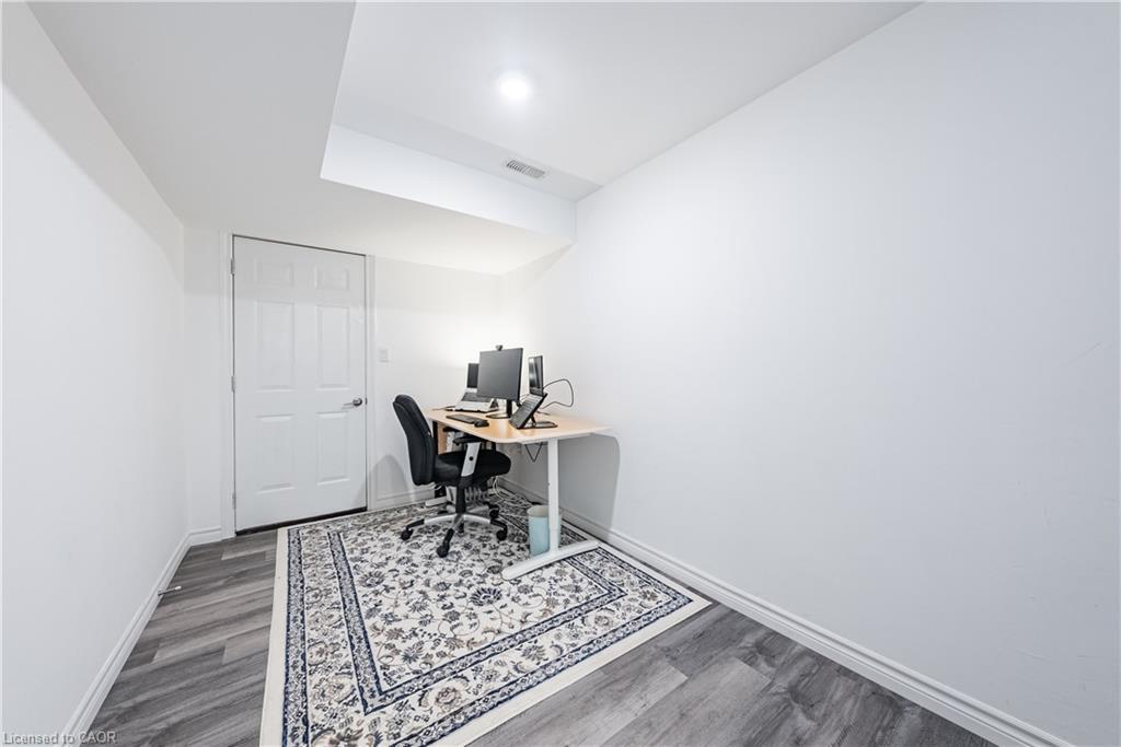 160-1890 Rymal Road E, Hamilton, ON - Indoor Photo Showing Office