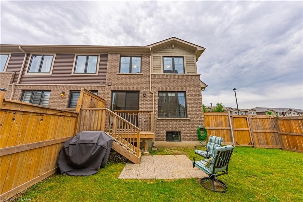 160-1890 Rymal Road E, Hamilton, ON - Outdoor