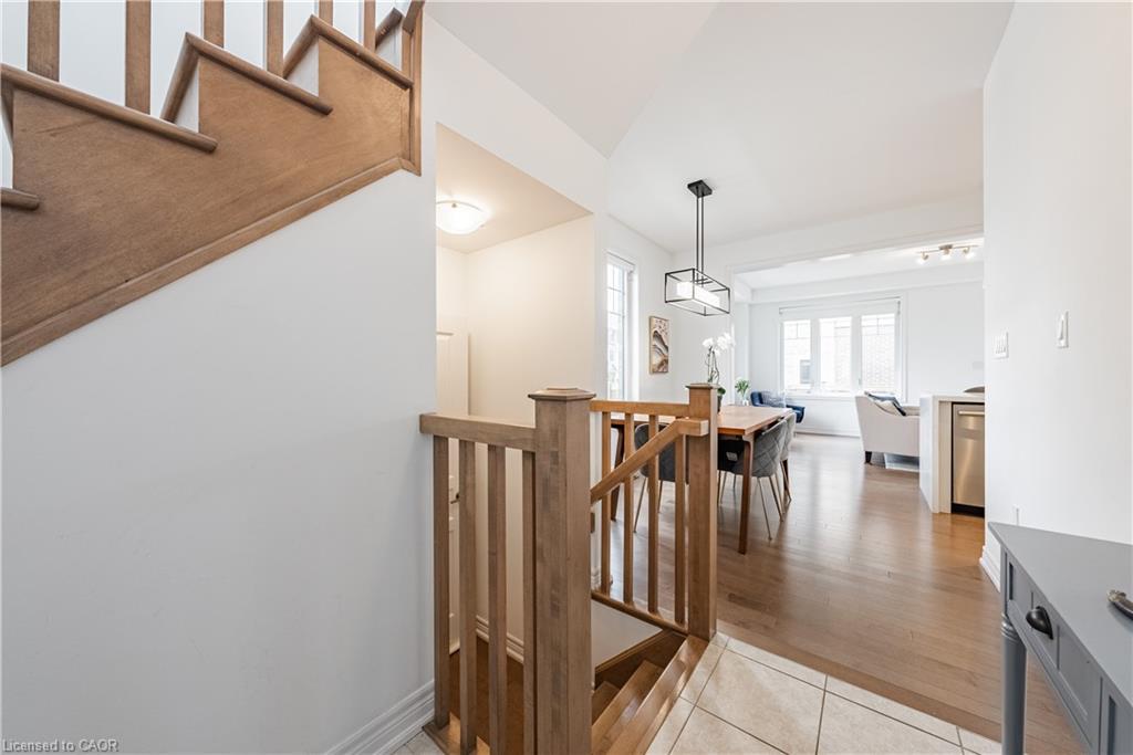 160-1890 Rymal Road E, Hamilton, ON - Indoor Photo Showing Other Room