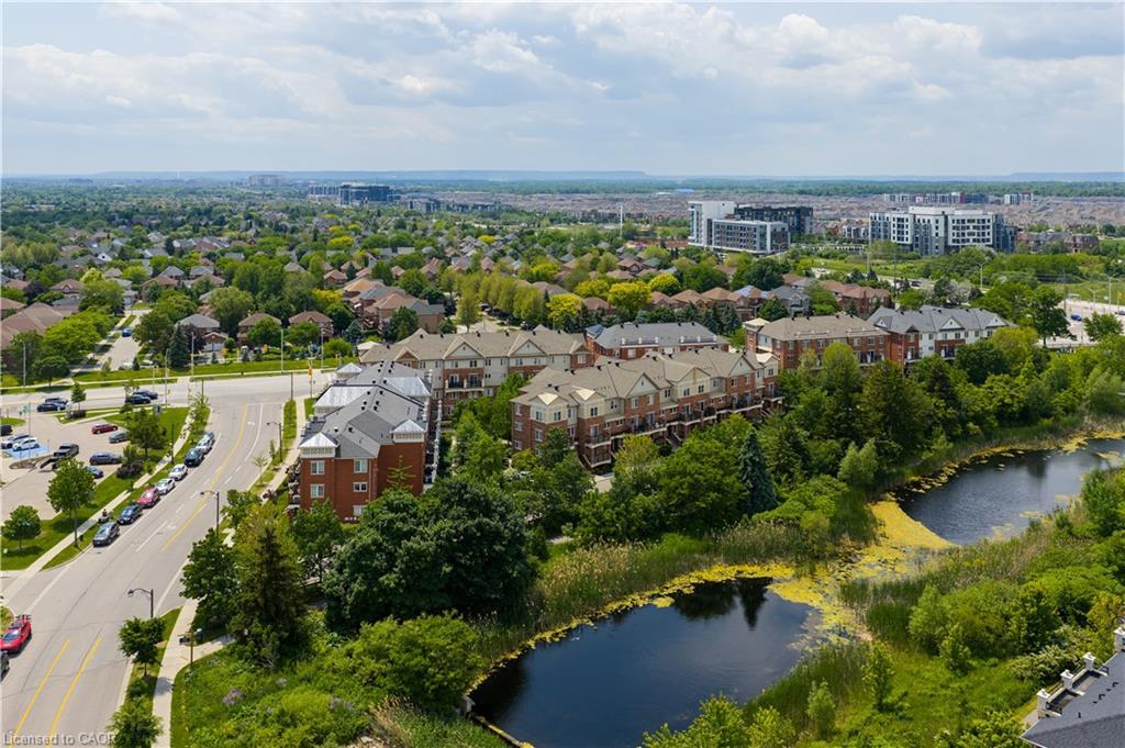 10-15 Hays Boulevard, Oakville, ON - Outdoor With View