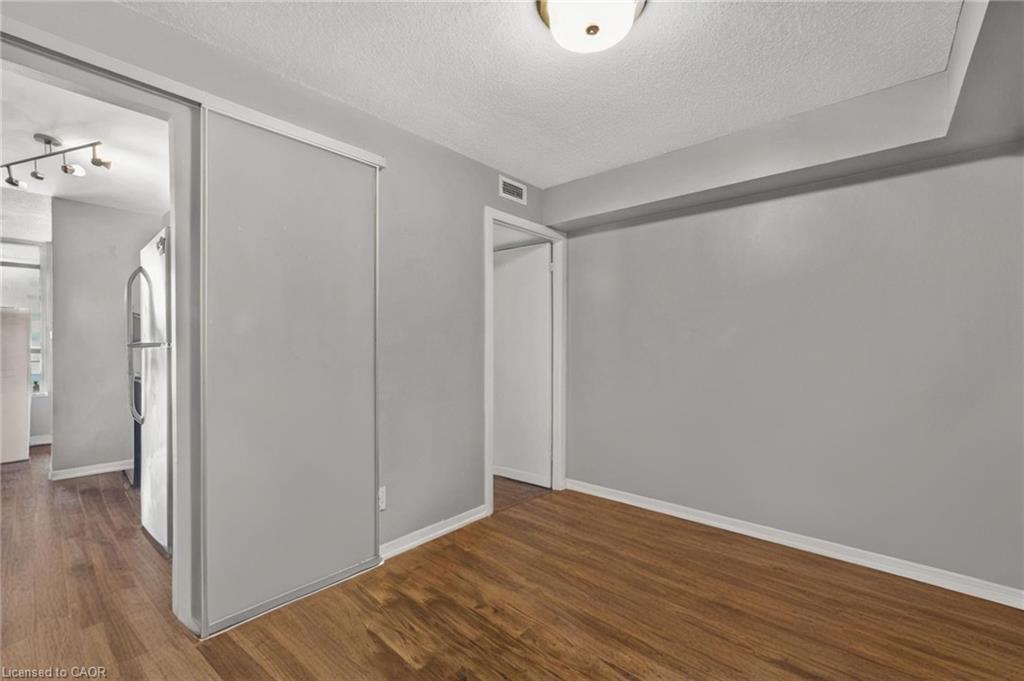 725-38 Joe Shuster Way, Toronto, ON - Indoor Photo Showing Other Room