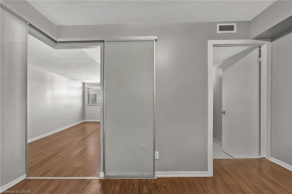 725-38 Joe Shuster Way, Toronto, ON - Indoor Photo Showing Other Room