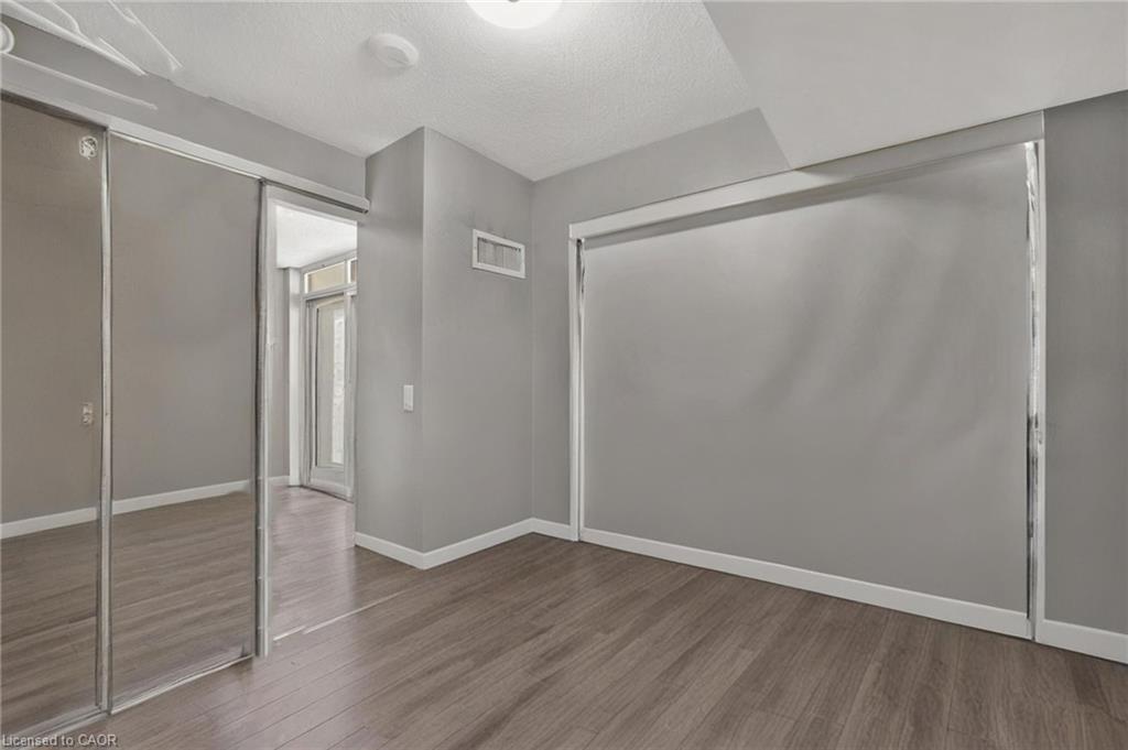 725-38 Joe Shuster Way, Toronto, ON - Indoor Photo Showing Other Room