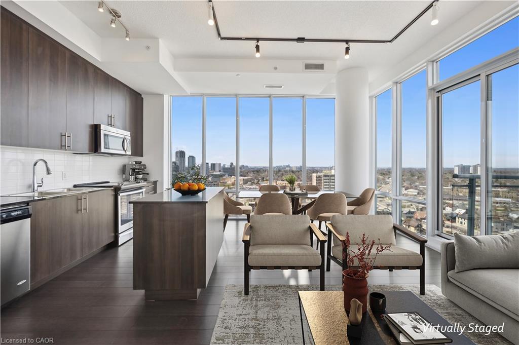 1702-85 Duke Street W, Kitchener, ON - Indoor