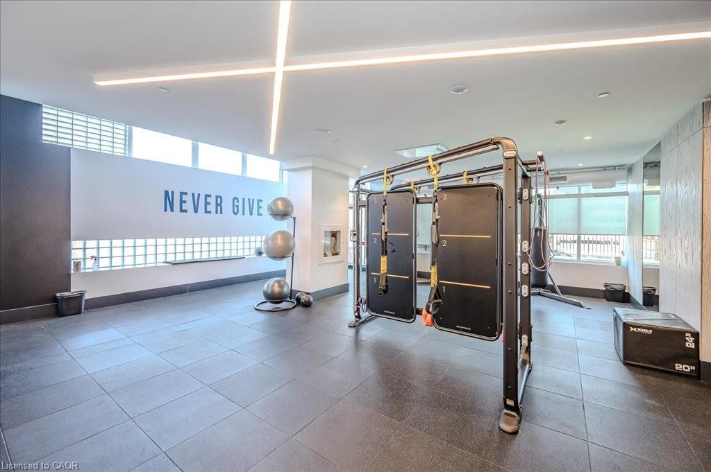 1702-85 Duke Street W, Kitchener, ON - Indoor