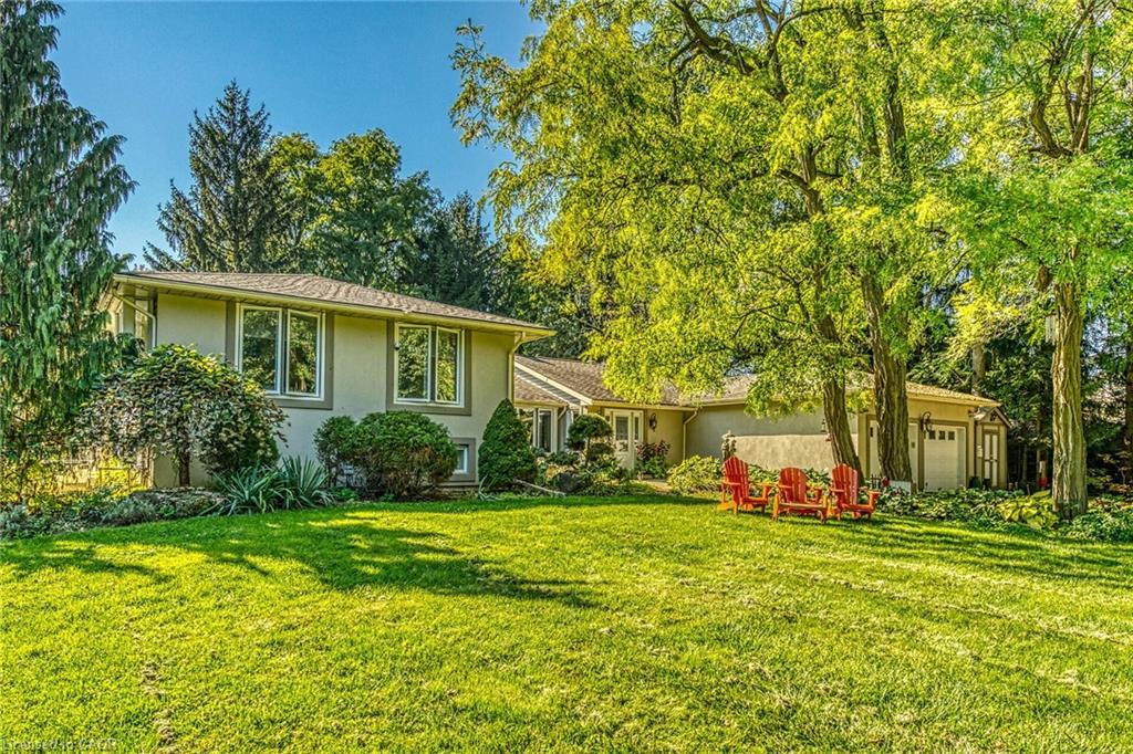 5590 Blind Line, Burlington, ON - Outdoor