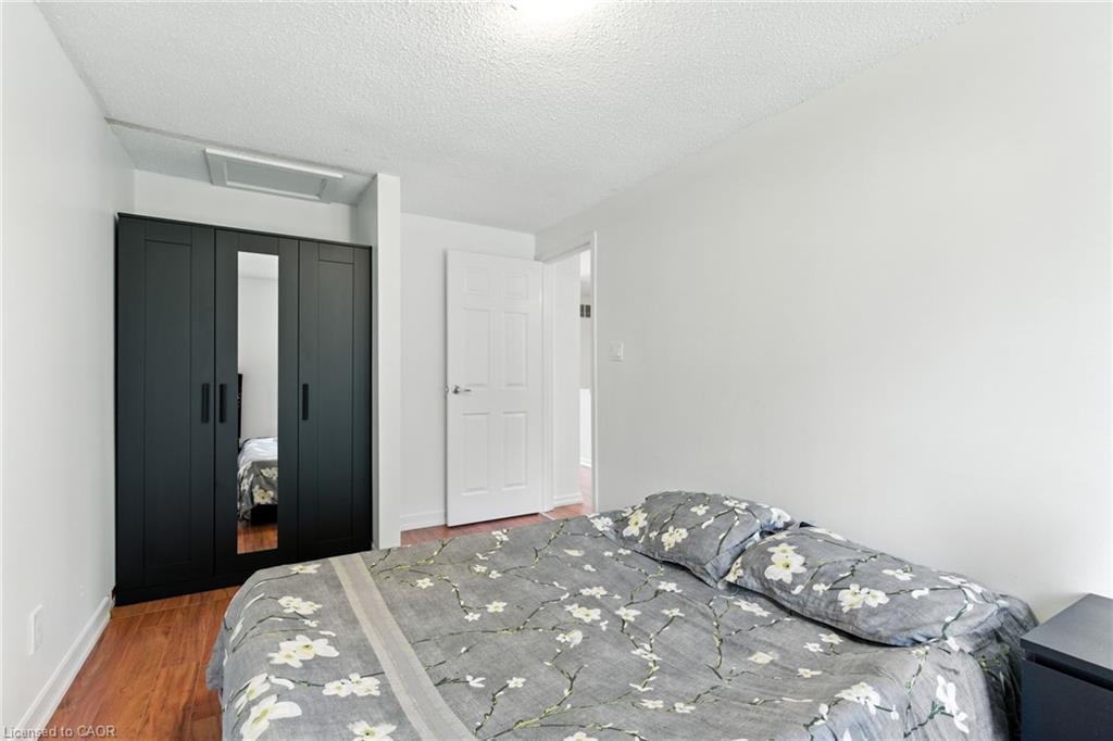 387 Franklin Road, Hamilton, ON - Indoor Photo Showing Bedroom