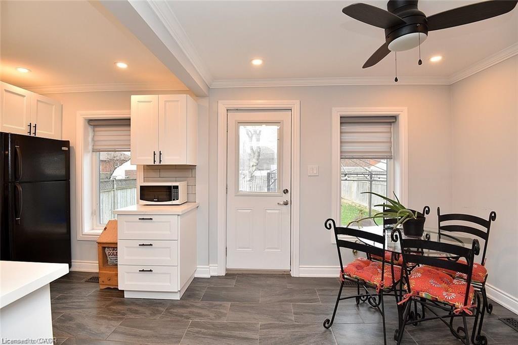 293 Fairfield Avenue, Hamilton, ON - Indoor