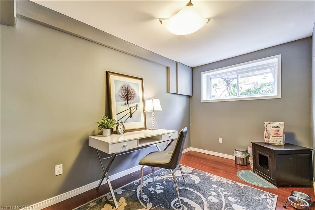 5203 Broughton Crescent, Burlington, ON - Indoor Photo Showing Office
