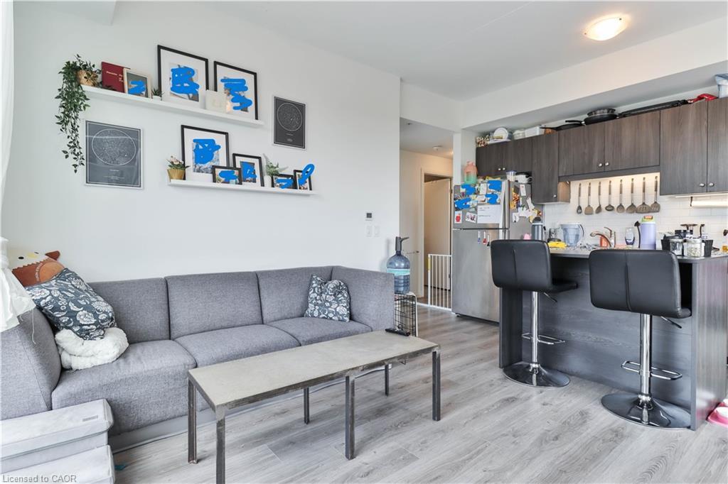 708-108 Garment Street, Kitchener, ON - Indoor Photo Showing Living Room
