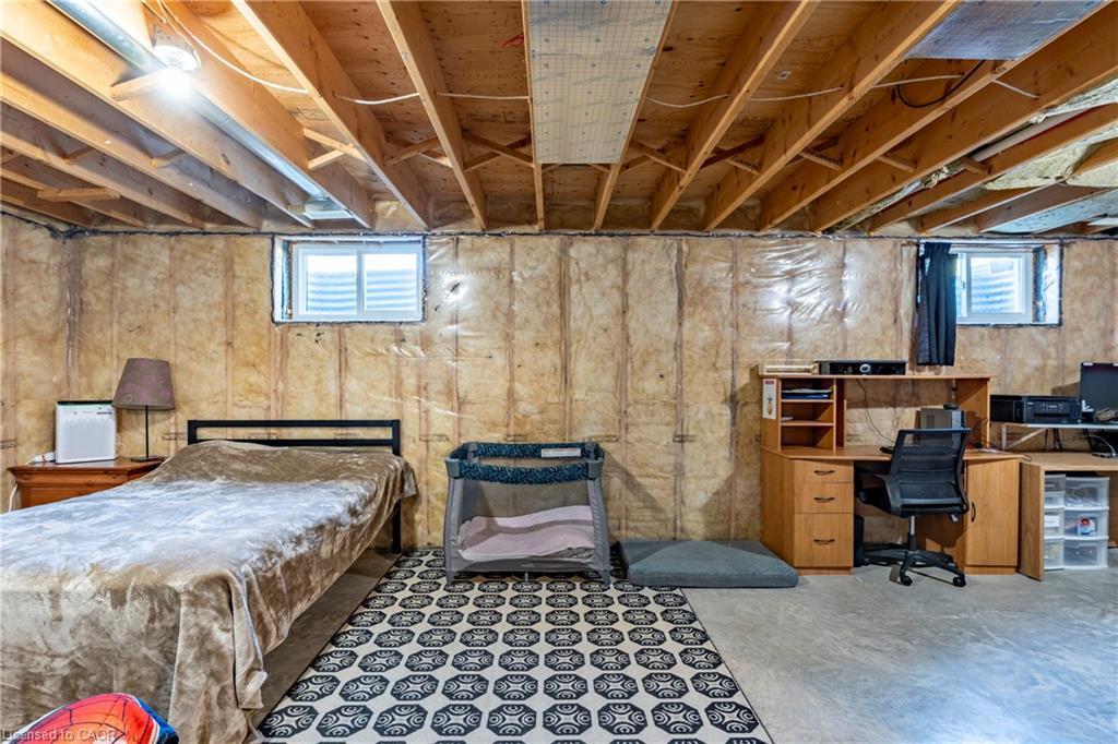 1093 Walker Street, Howick, ON - Indoor Photo Showing Basement