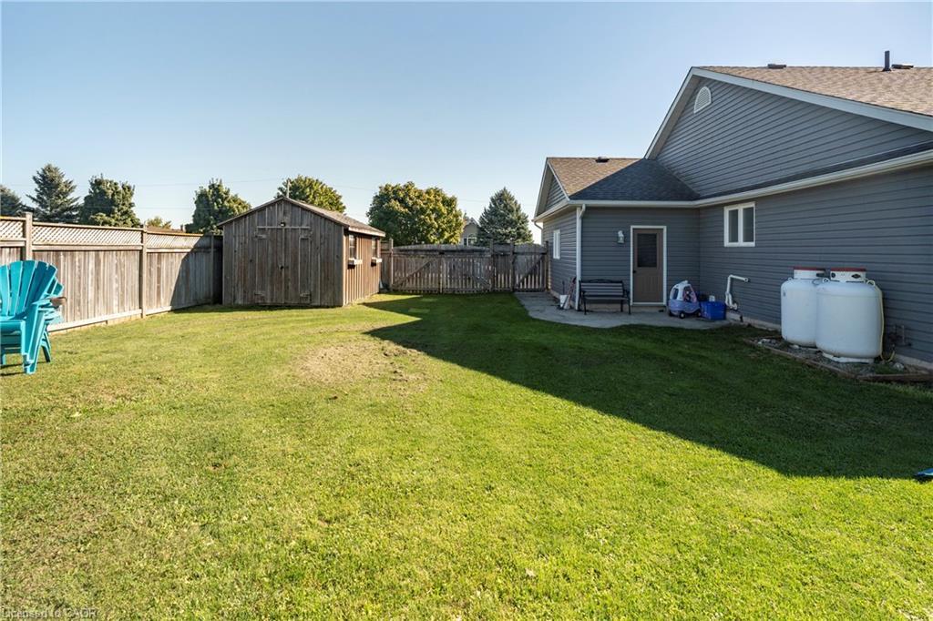 1093 Walker Street, Howick, ON - Outdoor