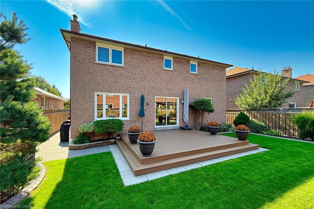 223 River Oaks Boulevard W, Oakville, ON - Outdoor With Deck Patio Veranda With Exterior