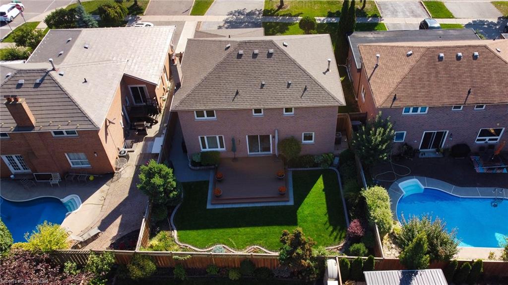 223 River Oaks Boulevard W, Oakville, ON - Outdoor