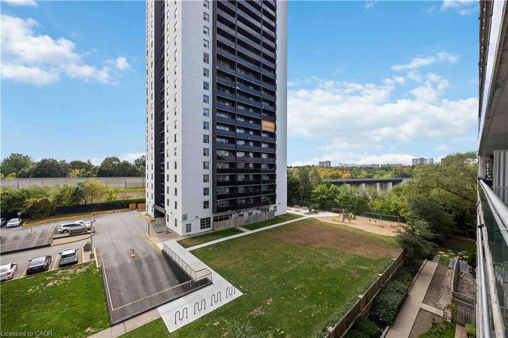 505-2464 Weston Road, Toronto, ON - Outdoor