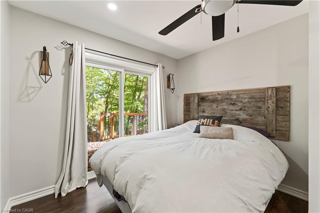 8 15Th Avenue, South Bruce Peninsula, ON - Indoor Photo Showing Bedroom