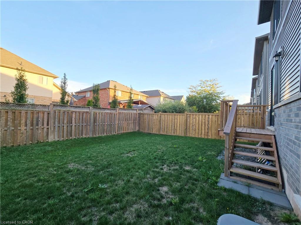107 Starfire Crescent, Stoney Creek, ON - Outdoor