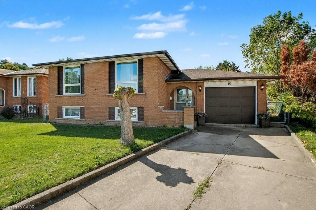 40 Tara Court, Hamilton, ON - Outdoor