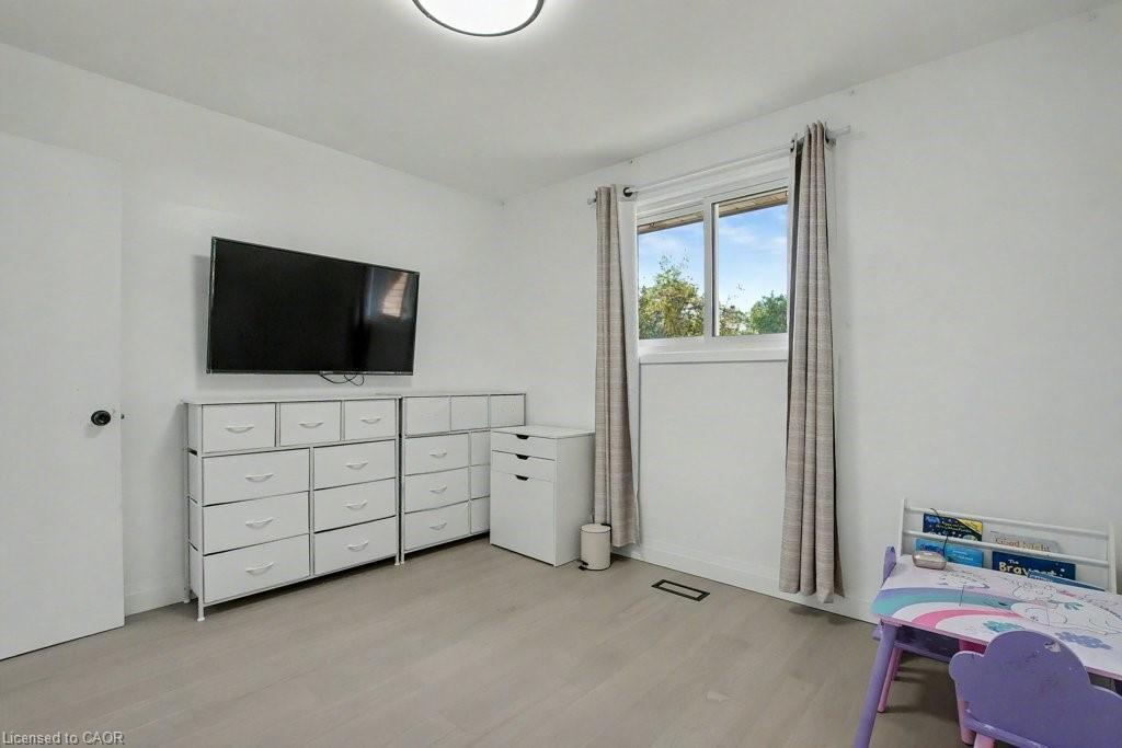 40 Tara Court, Hamilton, ON - Indoor