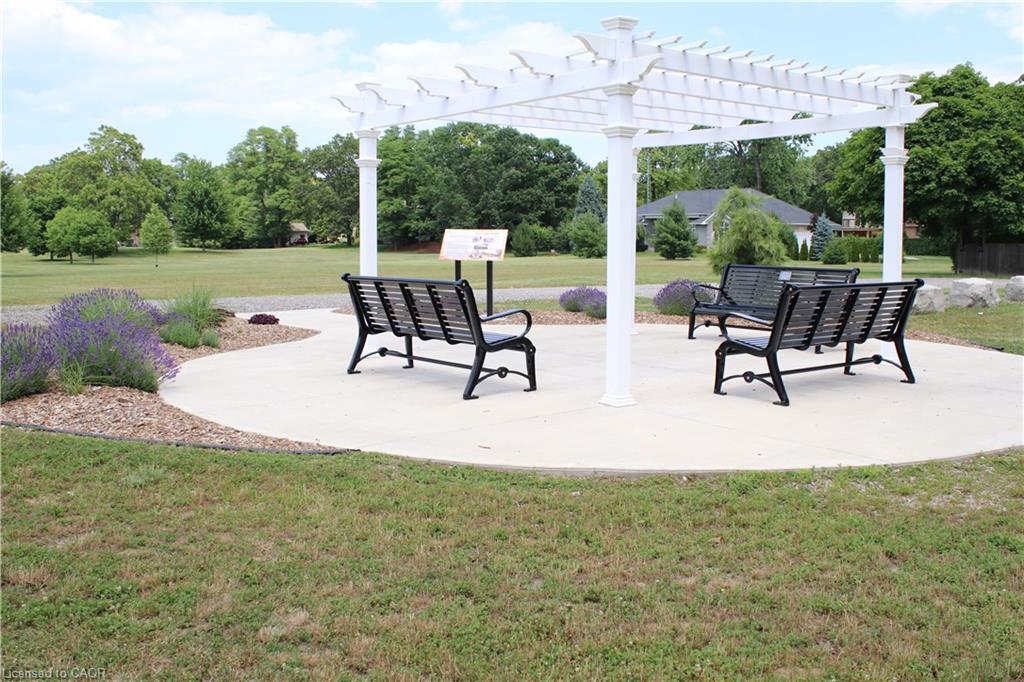 665 Lakeshore Road, Sarnia, ON - Outdoor