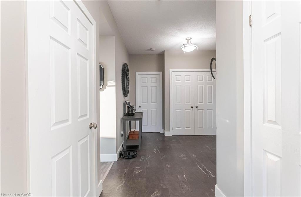 17C-67 Caroline Street S, Hamilton, ON - Indoor Photo Showing Other Room