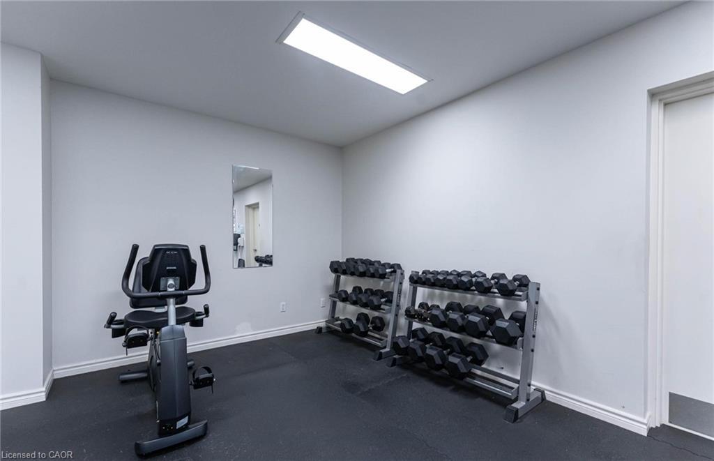 17C-67 Caroline Street S, Hamilton, ON - Indoor Photo Showing Gym Room