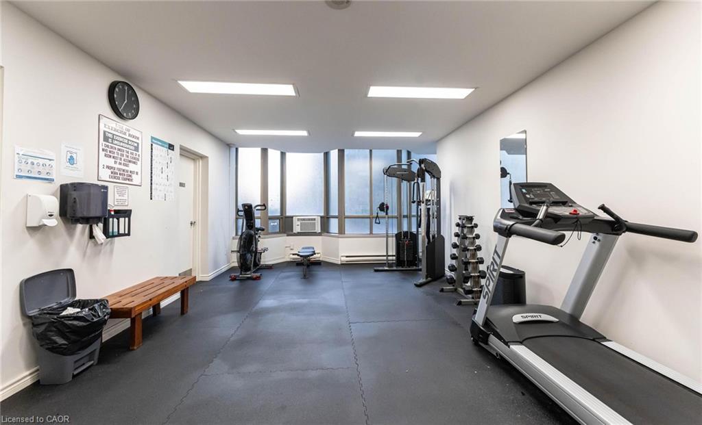 17C-67 Caroline Street S, Hamilton, ON - Indoor Photo Showing Gym Room