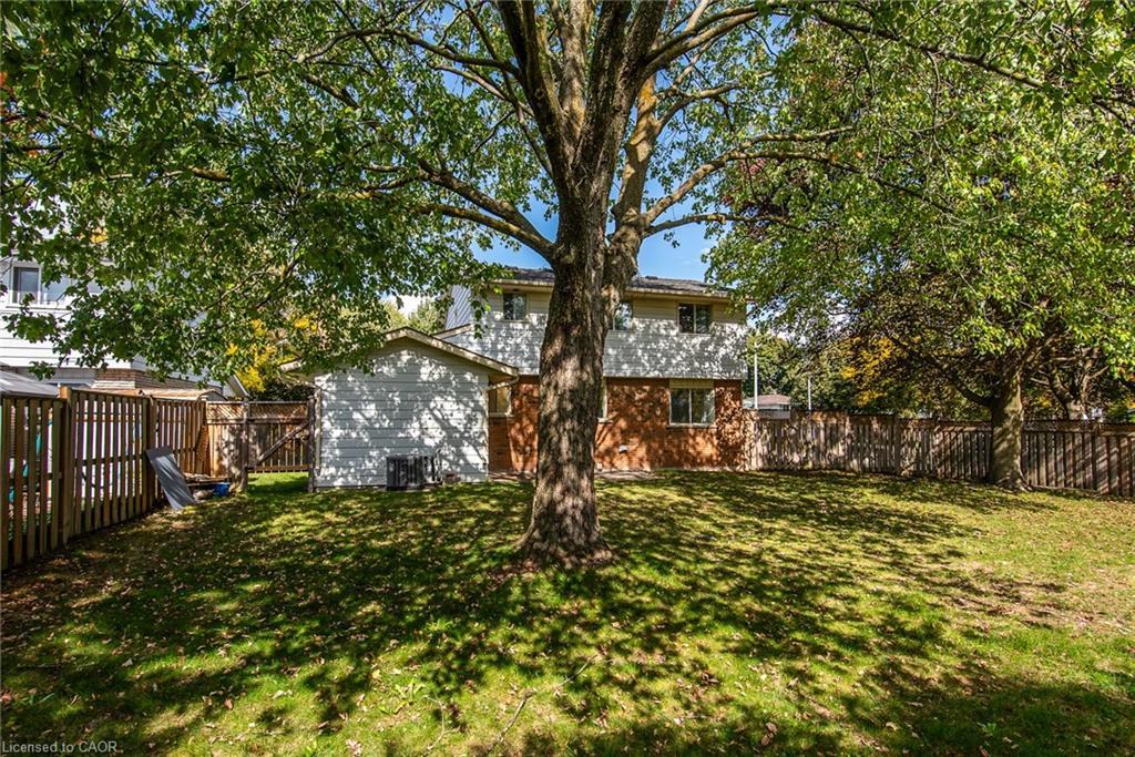 389 Dunvegan Drive, Waterloo, ON - Outdoor